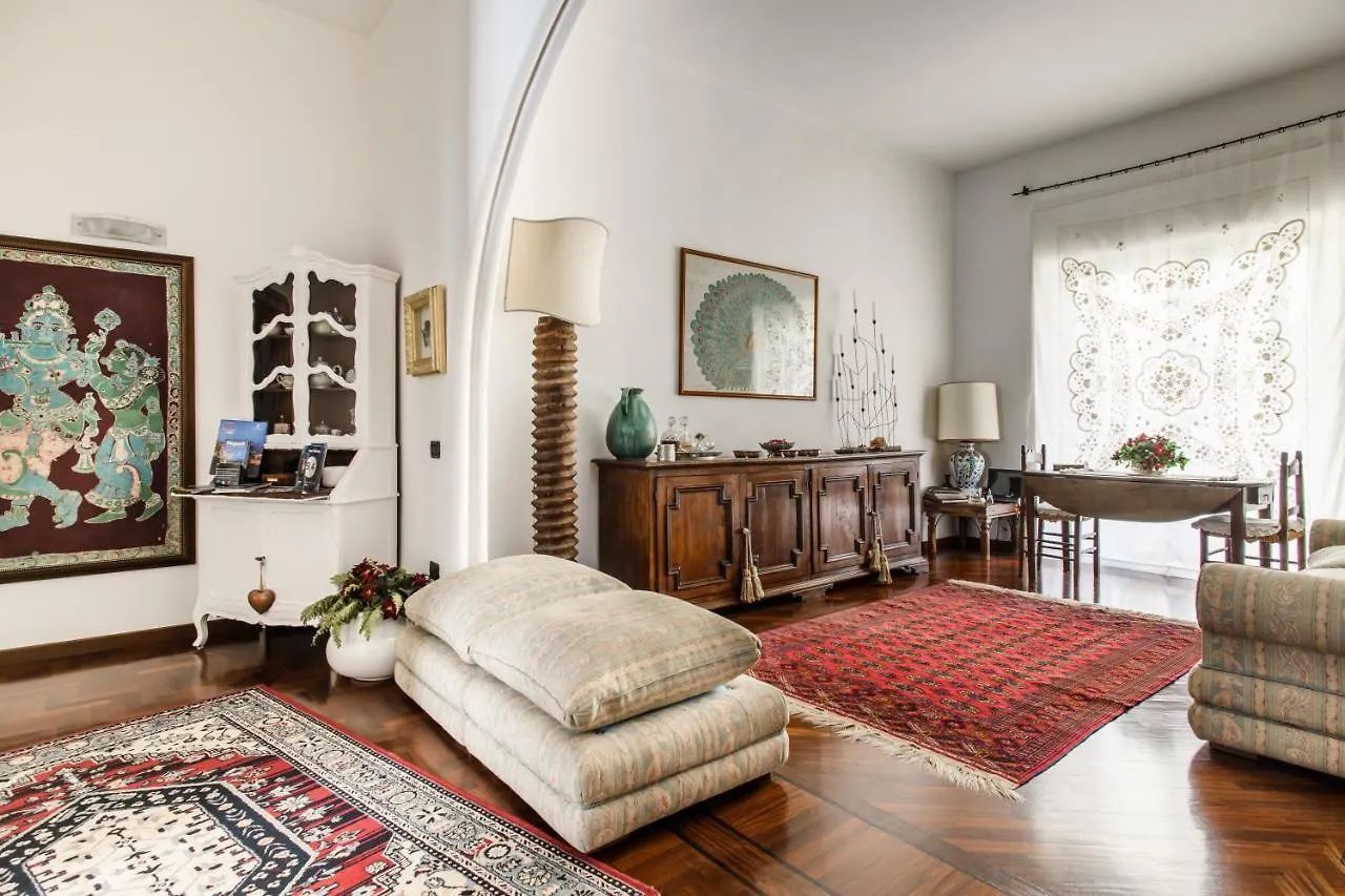 Casa Valeria Bed & Breakfast Naples