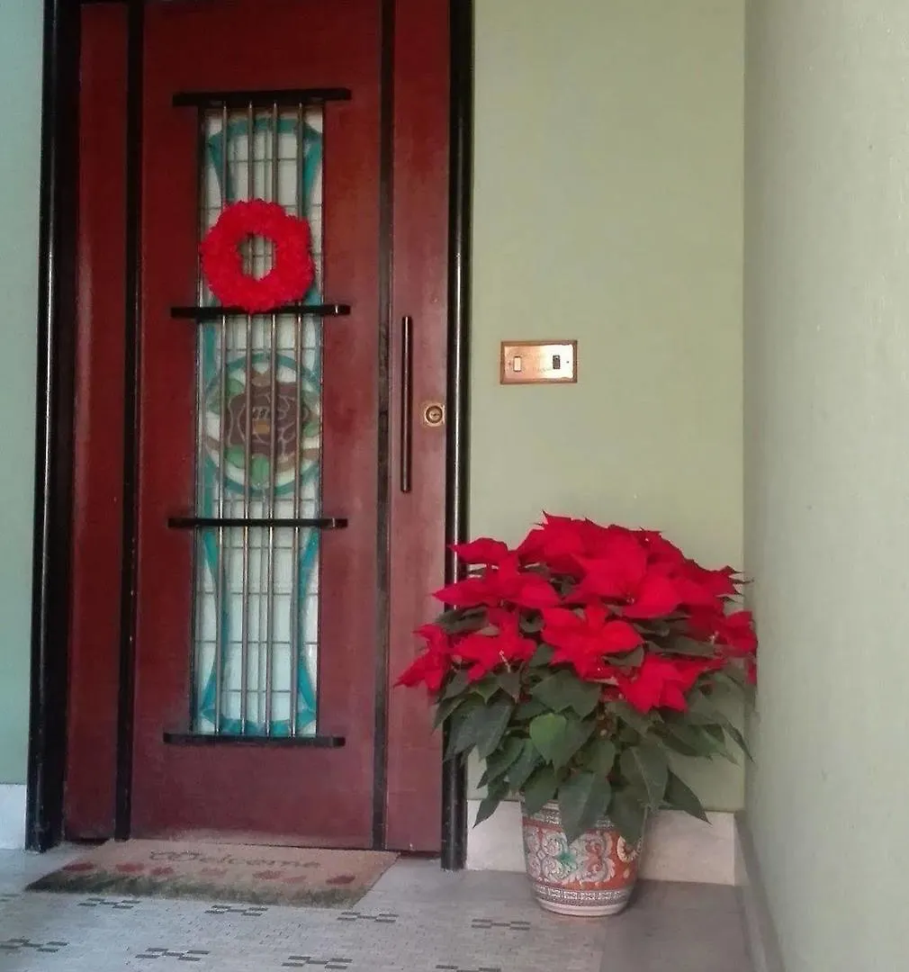 ナポリ Casa Valeria Bed & Breakfast 0*,  イタリア