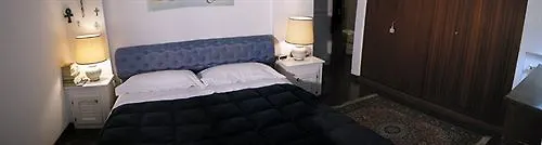 Bed and Breakfast Casa Valeria à Naples Italie
